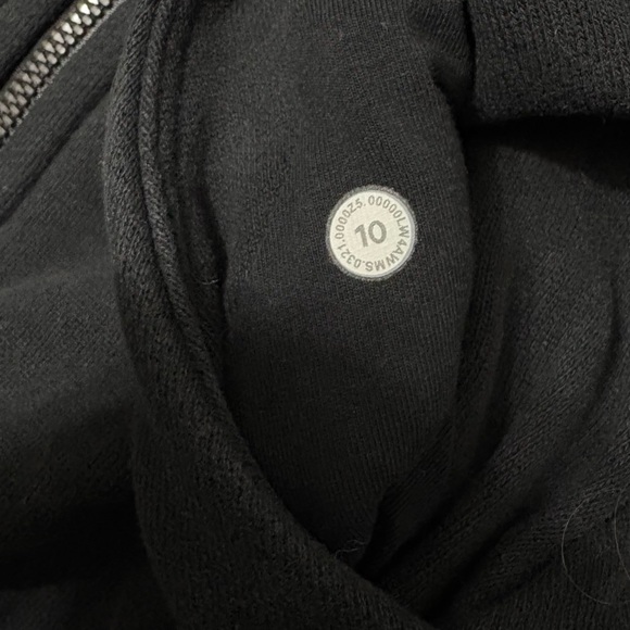 Lululemon black full zipper hoodie - Picture 4 of 6
